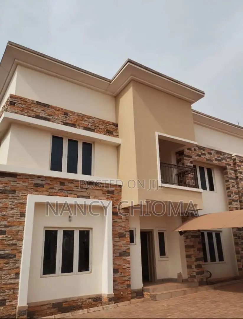 Furnished 5bdrm Duplex in New Gra, Enugu for sale in Enugu