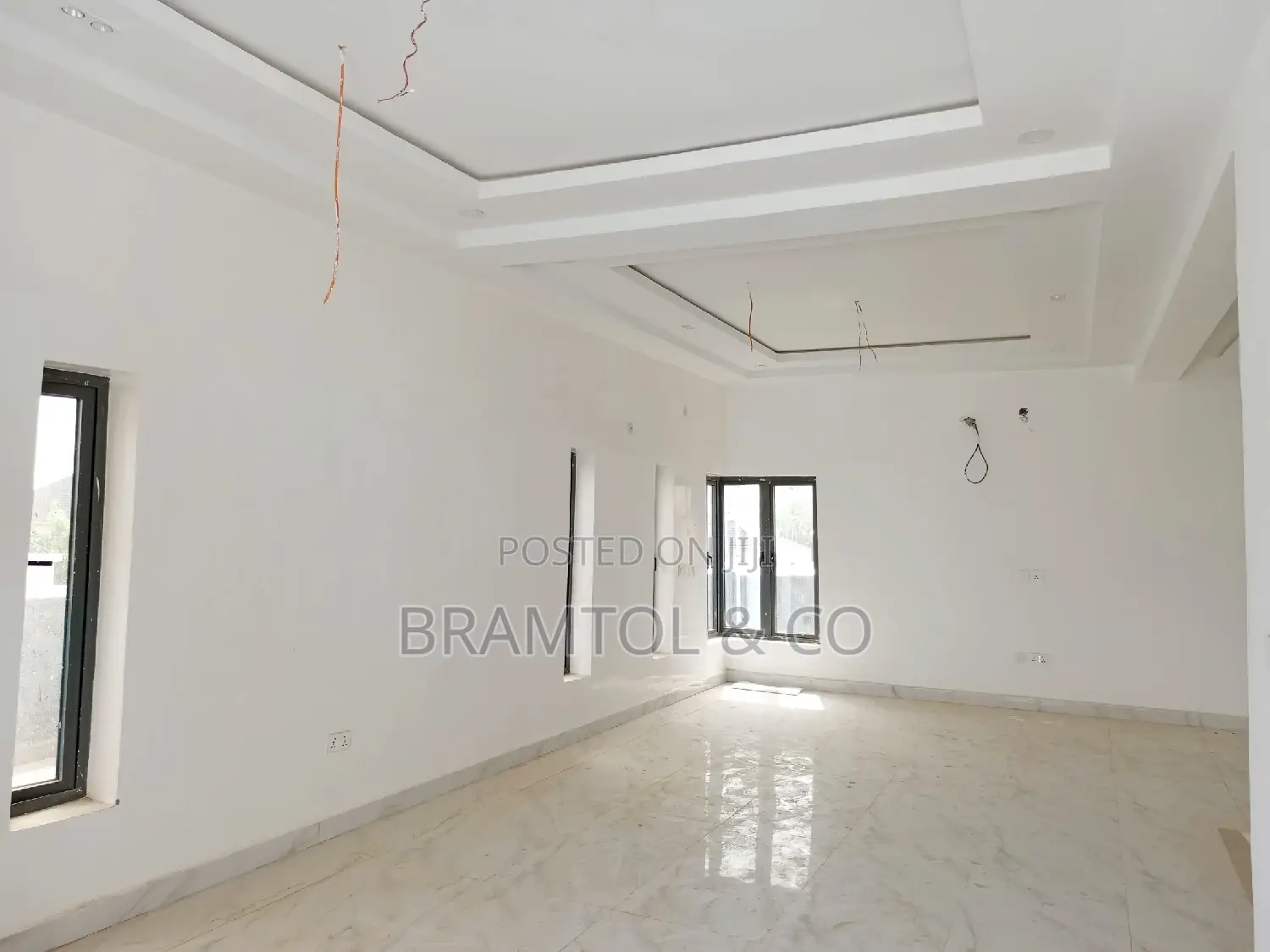 5bdrm Duplex in Katampe Extension for sale in Katampe Extension
