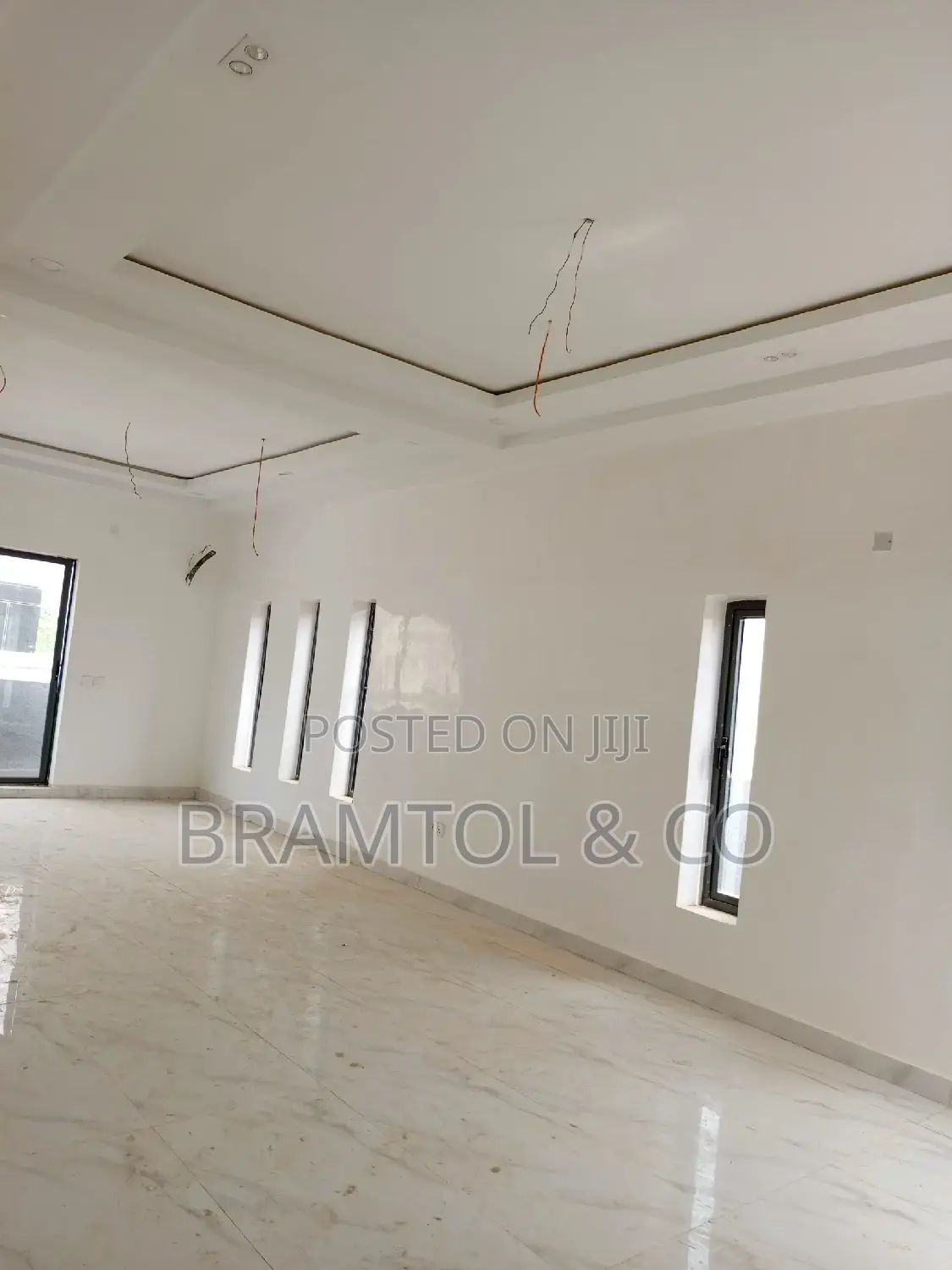 5bdrm Duplex in Katampe Extension for sale in Katampe Extension