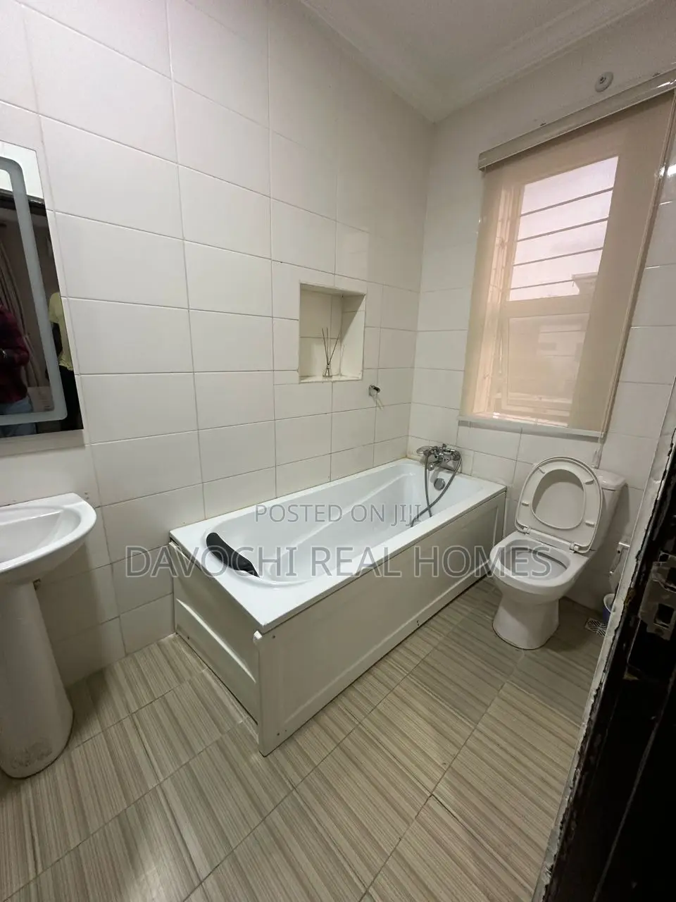 Furnished 1bdrm Apartment in Lekki Phase One for rent in Lekki