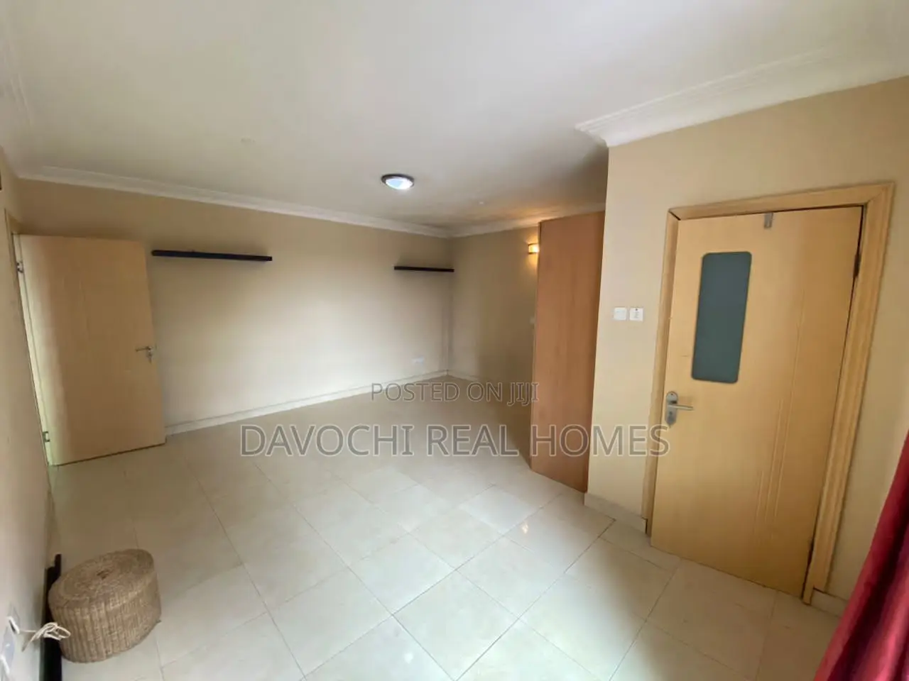 2bdrm Apartment in Lekki Phase One for rent in Lekki