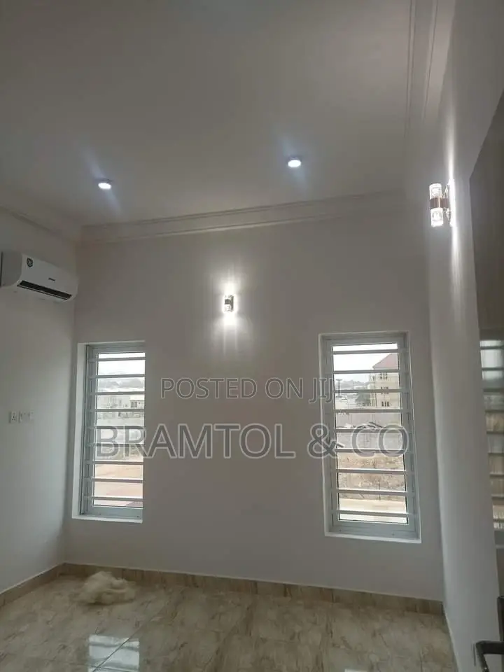 3bdrm Block of Flats in Katampe (Main) for sale in Katampe (Main)