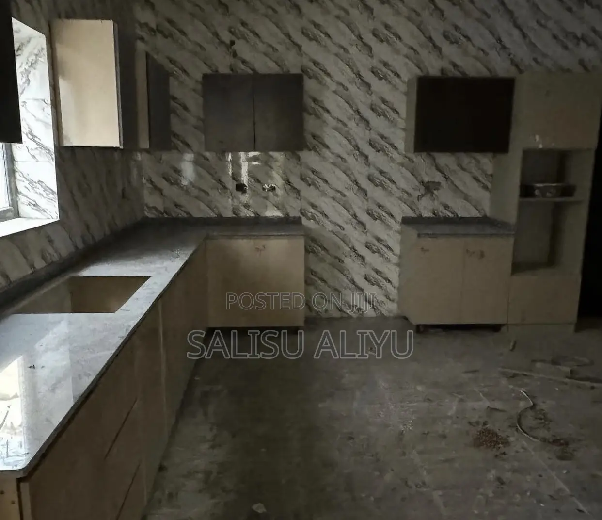 5bdrm Duplex in Jahi for sale in Jahi