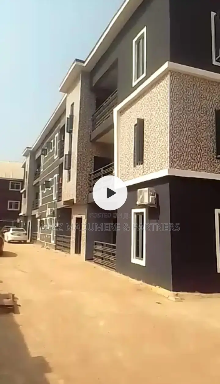 12bdrm Block of Flats in Green Kporoko Layout for sale in Enugu
