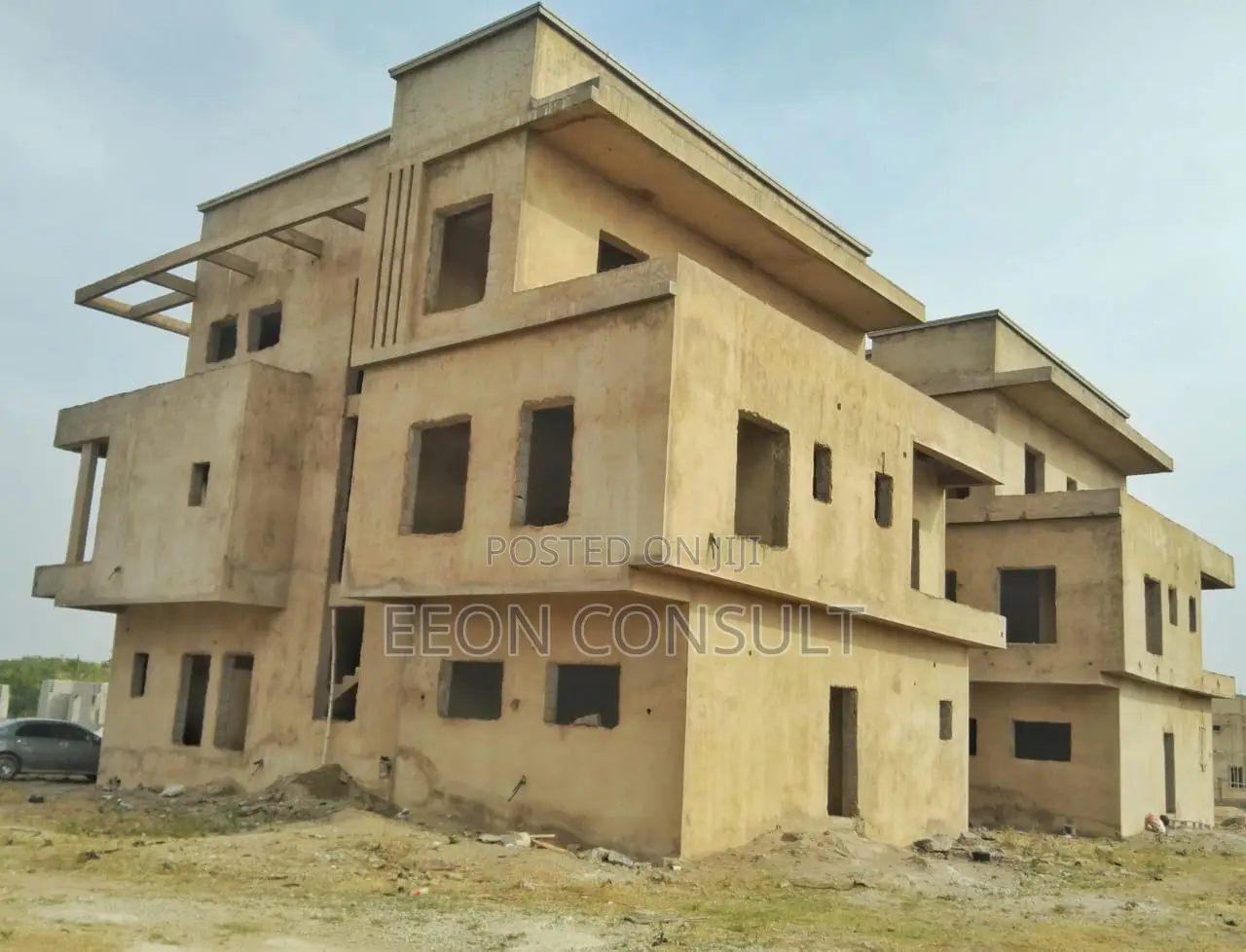 5bdrm Duplex in Maralago Golf City, Gwarinpa for sale in Gwarinpa