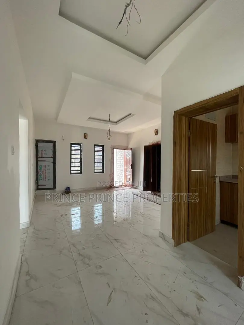 Furnished 3bdrm Block of Flats in Surulere for rent in Surulere