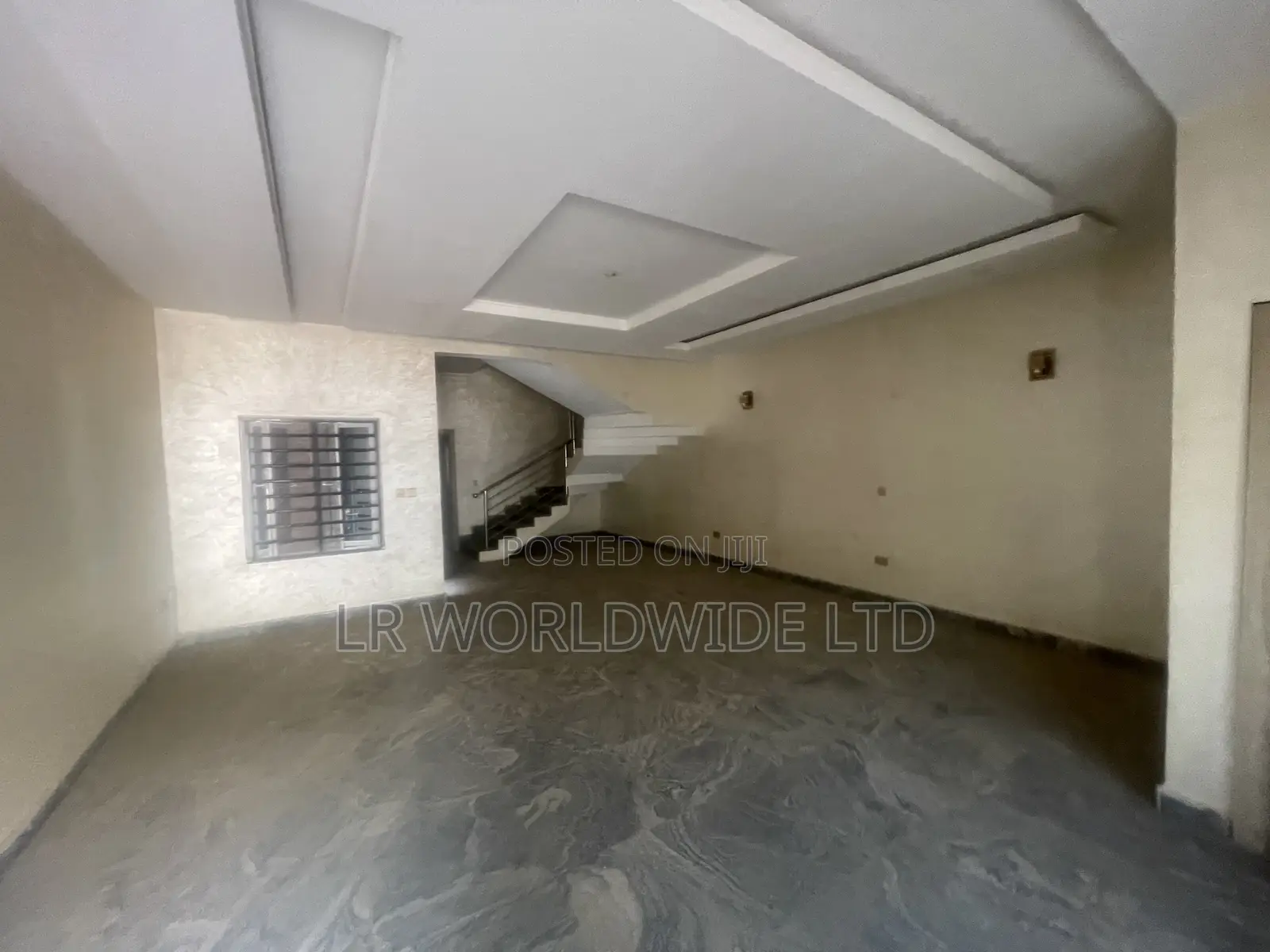 5bdrm Townhouse/Terrace in Guzape District for Sale in Guzape District