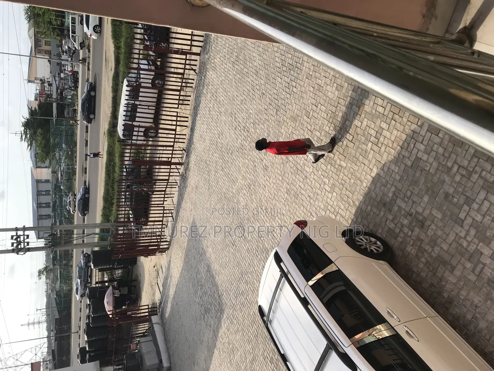 Shop Very Standard Spacious at Chevron in Lekki Expressway