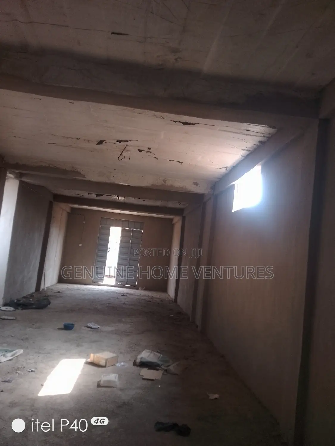 Biggest Shop in Ikorodu Garage to Let in Ikorodu Garage