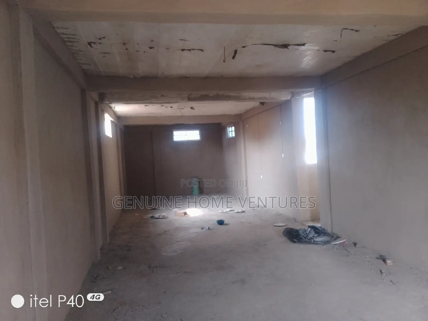 Biggest Shop in Ikorodu Garage to Let in Ikorodu Garage