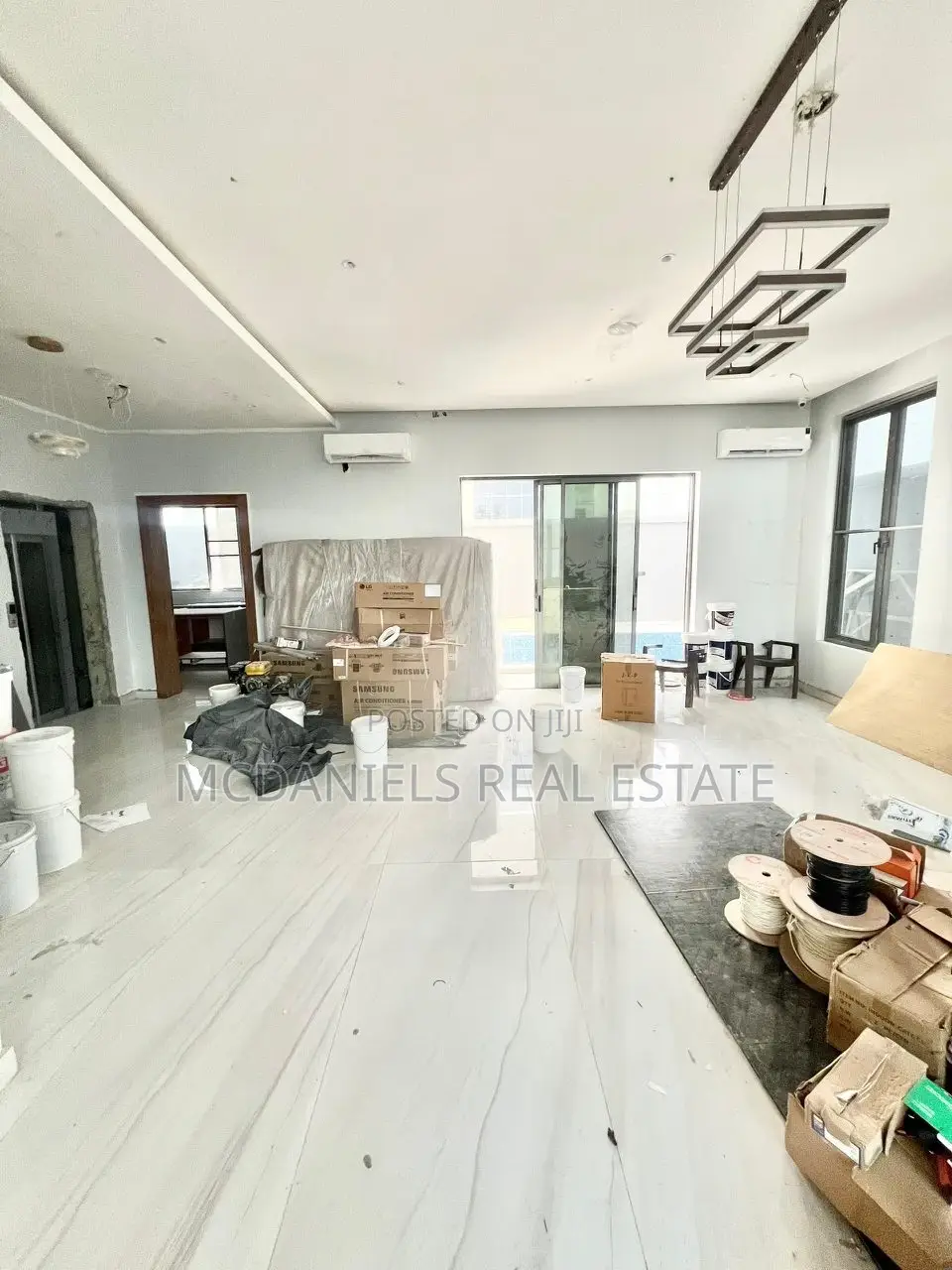 5bdrm Duplex in Banana Island for sale in Banana Island