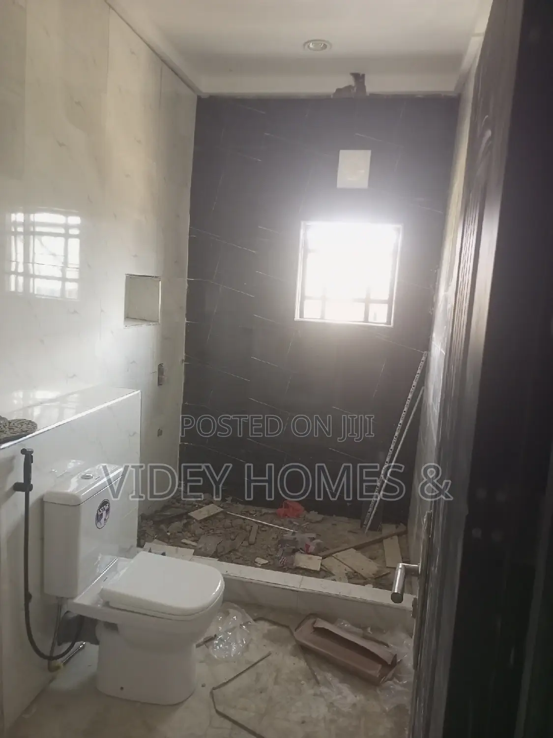 3bdrm Townhouse / Terrace in Kabusa Garden Estate, Dakwo District in Dakwo District