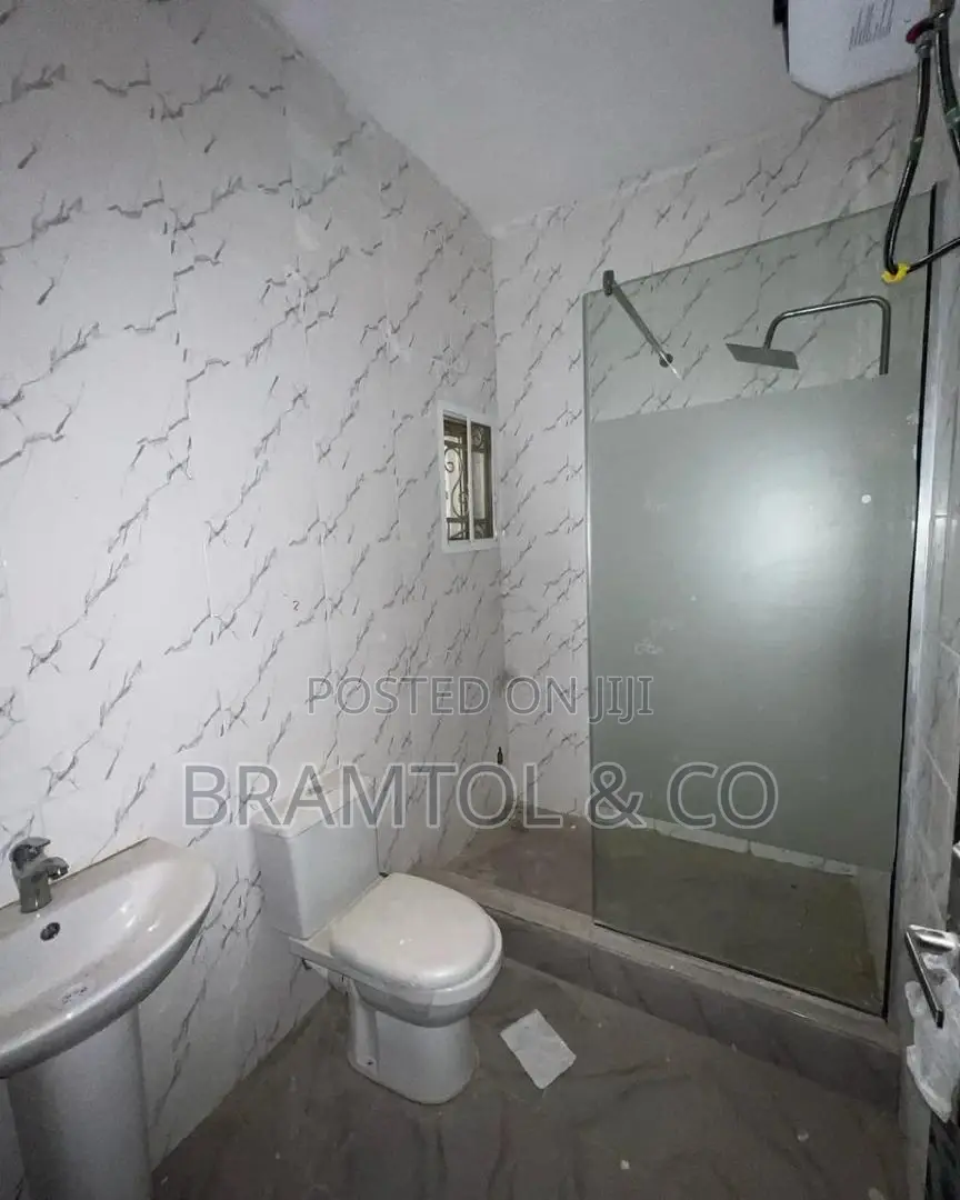 4bdrm Townhouse/Terrace in Galadimawa for Sale in Galadimawa