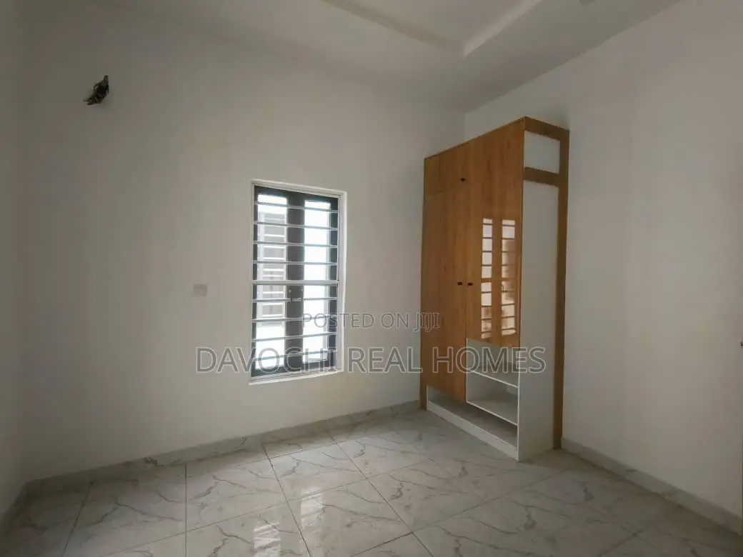 4bdrm Duplex in Ikota Lekki for sale in Lekki