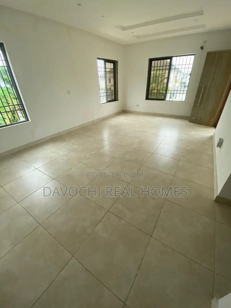 5bdrm Duplex in Lekki Phase One for rent in Lekki