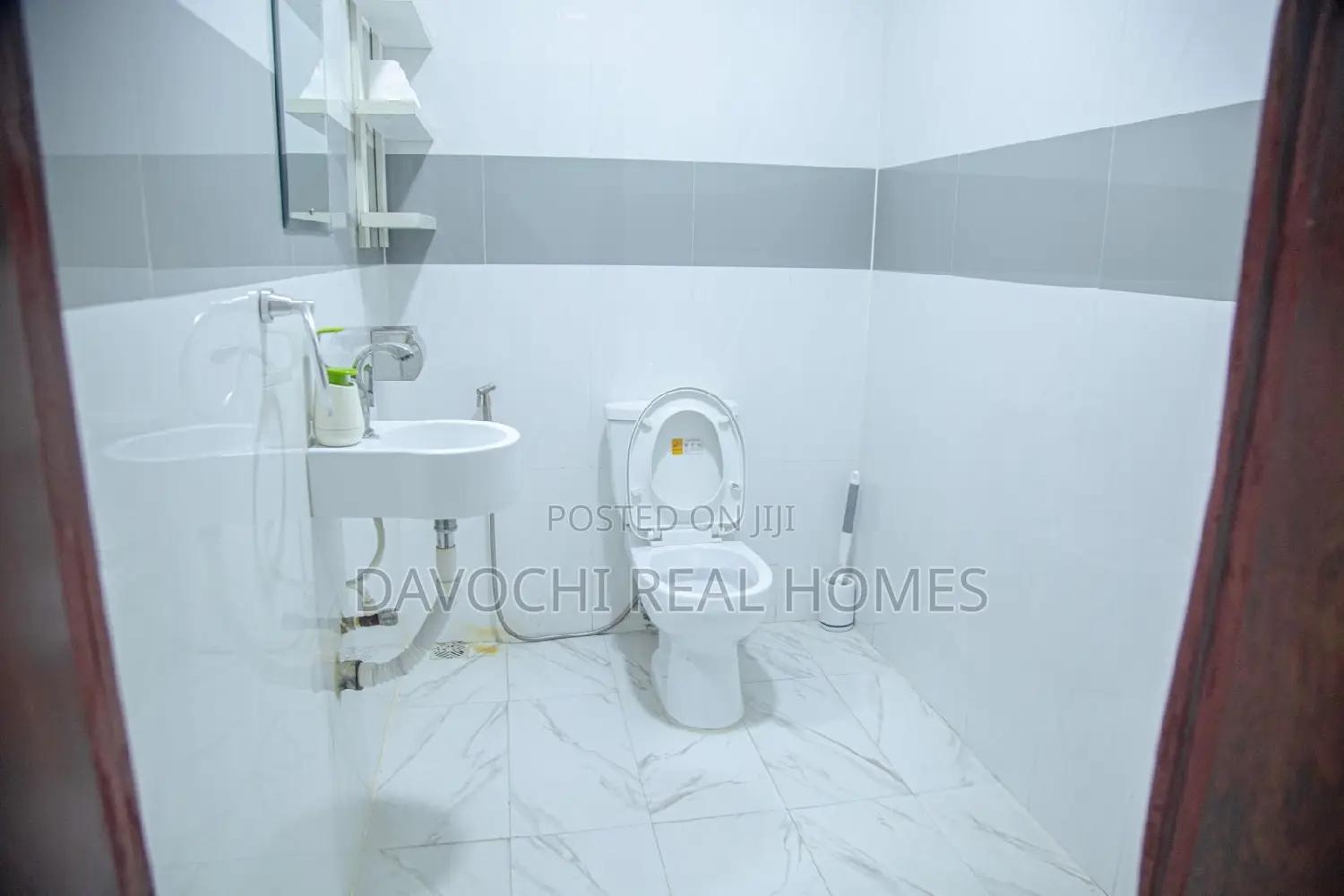 Furnished 5bdrm Duplex in Lekki Phase One for rent in Lekki