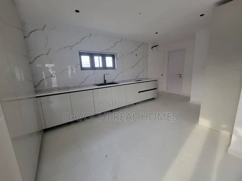 3bdrm Duplex in Ikate-Lekki for rent in Lekki