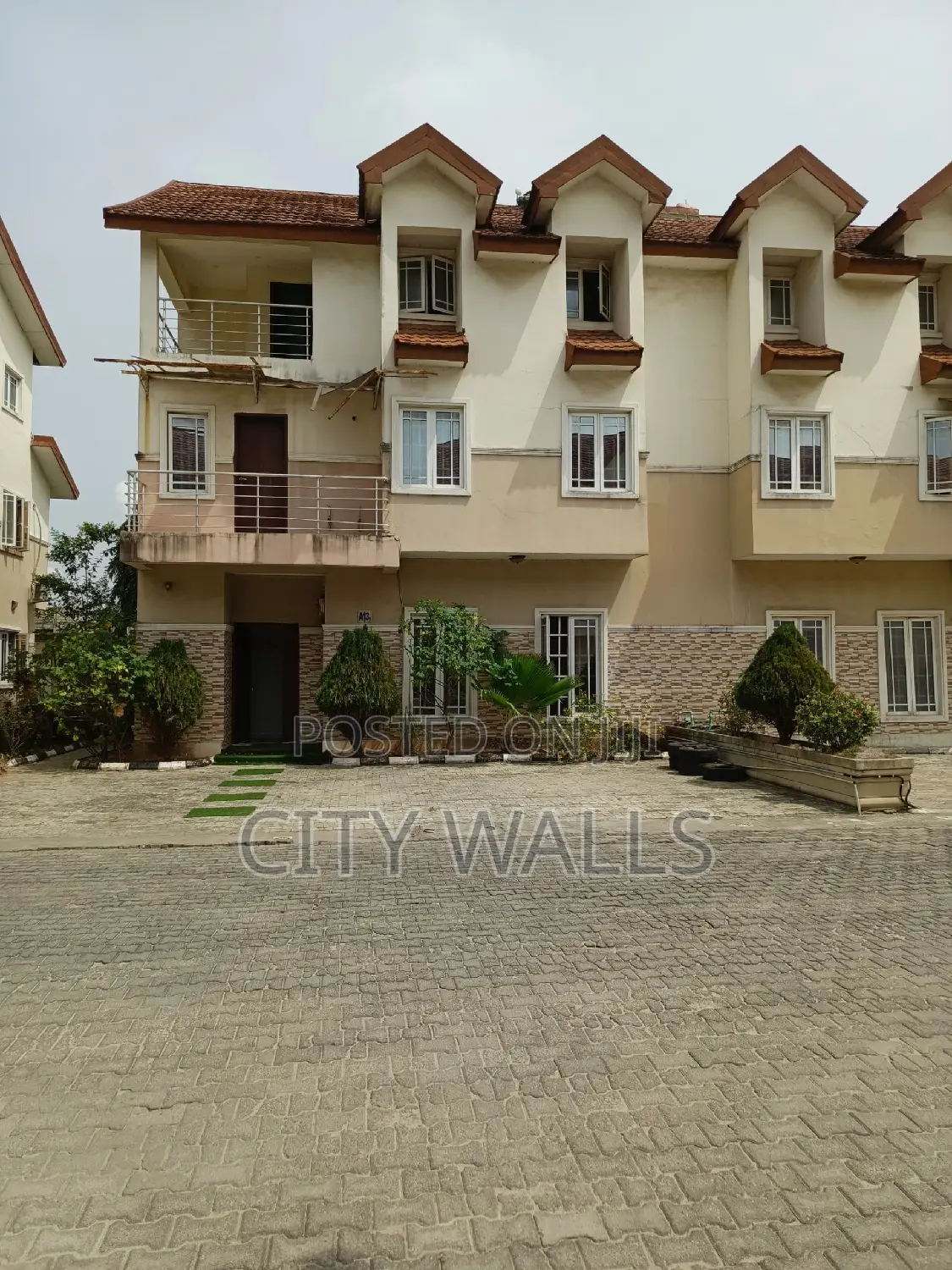 4bdrm Maisonette in Cooplag, Chevron for sale in Chevron