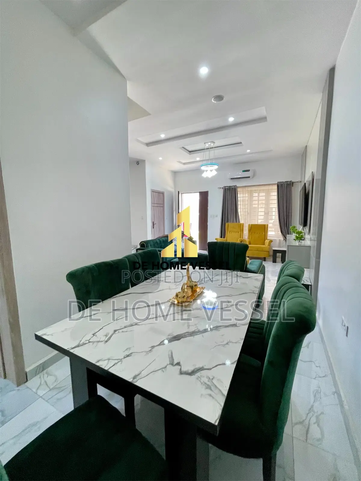 4bdrm Townhouse/Terrace in Ikate for sale in Ikate