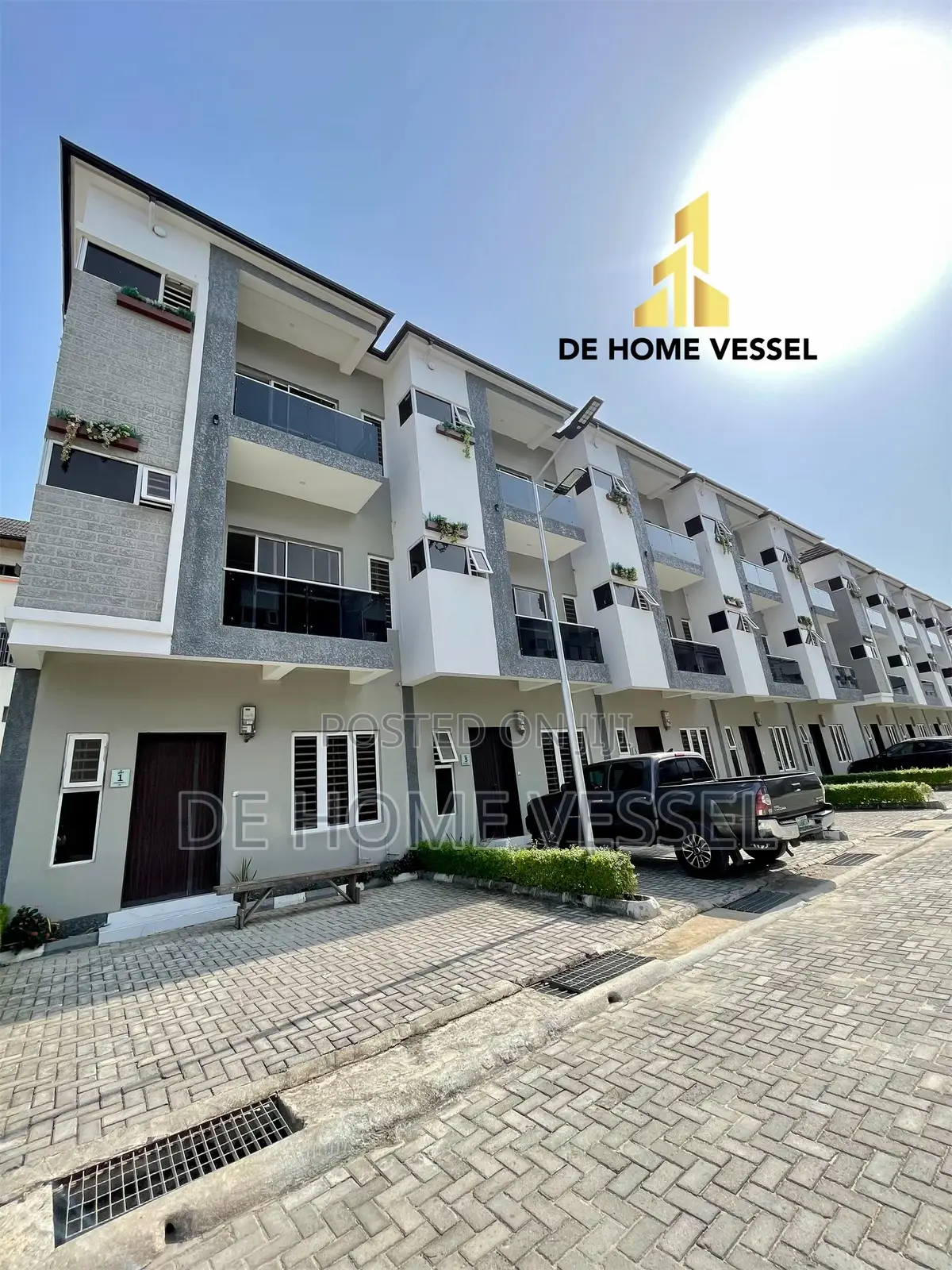 4bdrm Townhouse/Terrace in Ikate for sale in Ikate