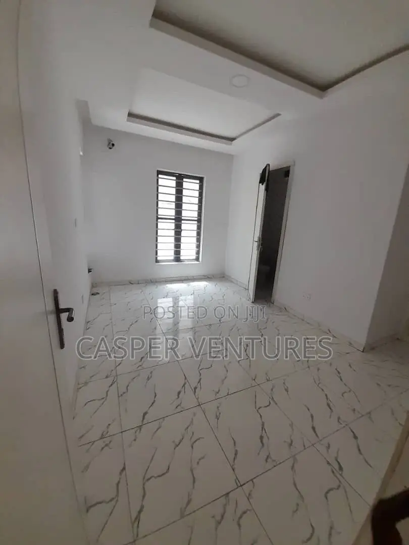 2bdrm Apartment in Royal Pine, Lekki Phase 2 for rent in Lekki Phase 2
