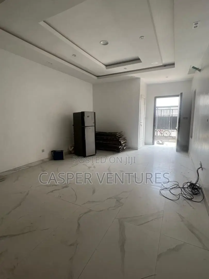 Studio Apartment in Mijl, Ikate for rent in Ikate