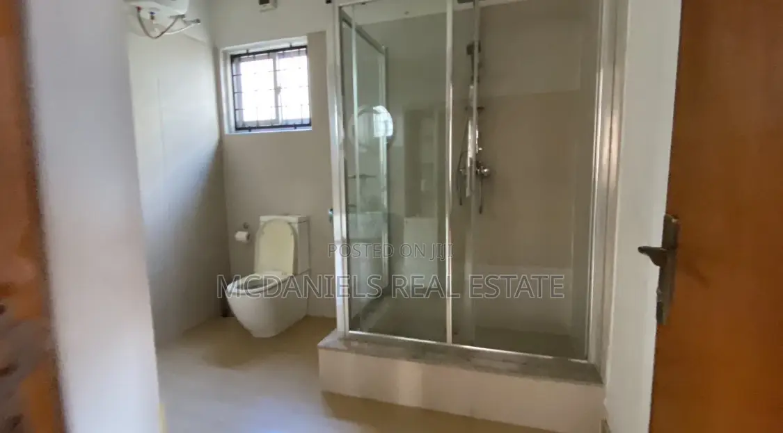 4bdrm Apartment in Lekki Phase 1 for sale in Lekki Phase 1
