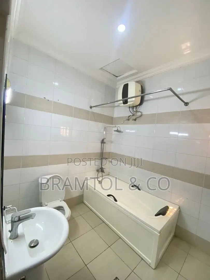 4bdrm Townhouse / Terrace in Life Camp for rent in Life Camp