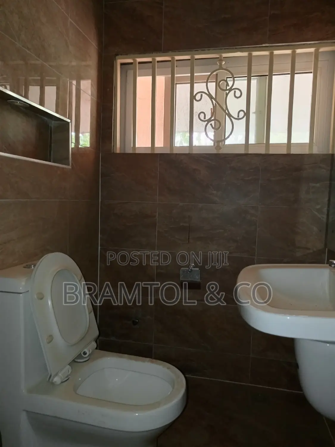 3bdrm Townhouse / Terrace in Maitama for rent in Maitama