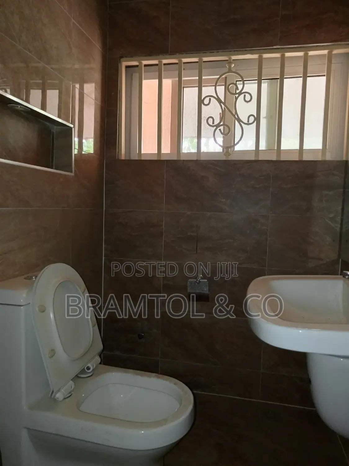 3bdrm Townhouse / Terrace in Maitama for rent in Maitama