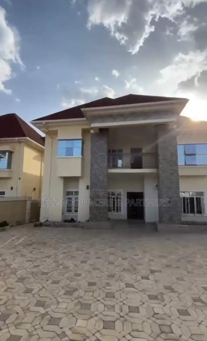 5bdrm Duplex in New Gra, Enugu ,, Port-Harcourt for sale in Port-Harcourt