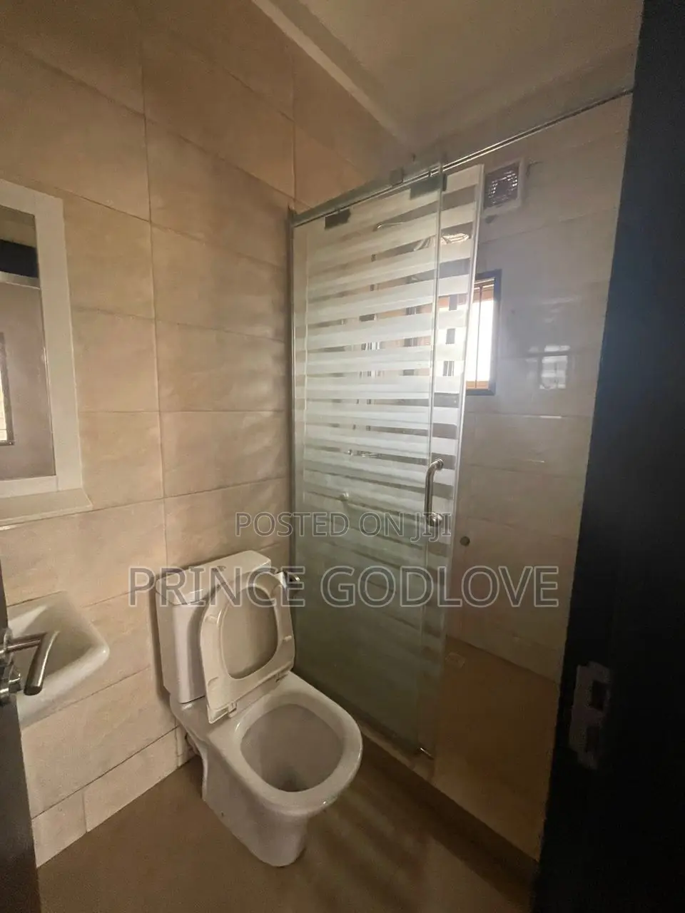 3bdrm Block of Flats in Trans Engineering, Dawaki for rent in Dawaki