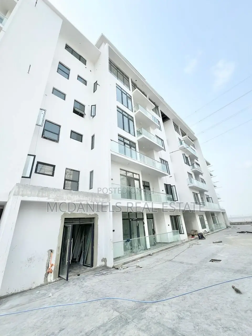 4bdrm Maisonette in Banana Island for sale in Banana Island