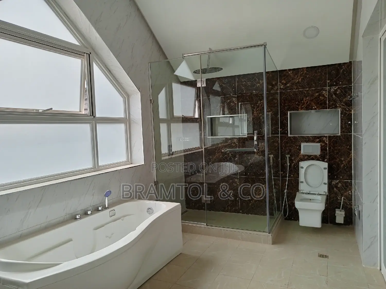 4bdrm Duplex in Maitama for rent in Maitama