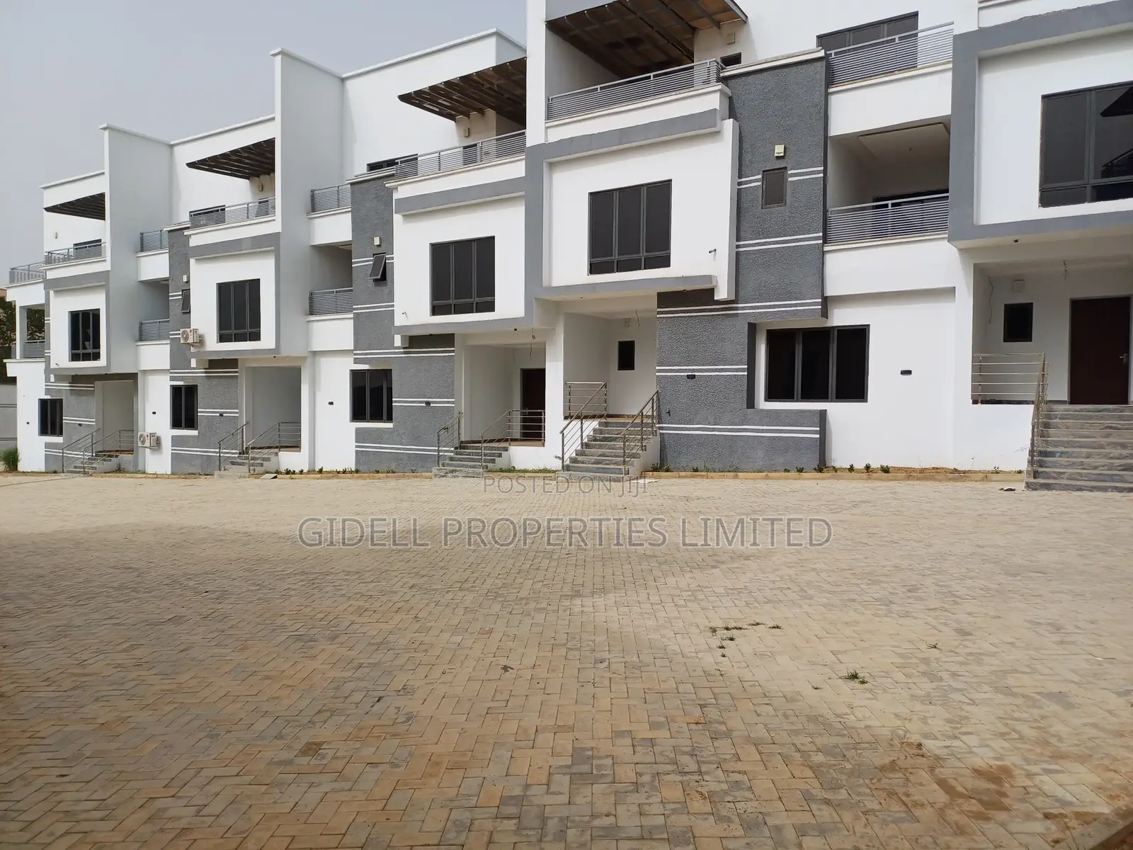 5bdrm Duplex in Guzape District for sale in Guzape District