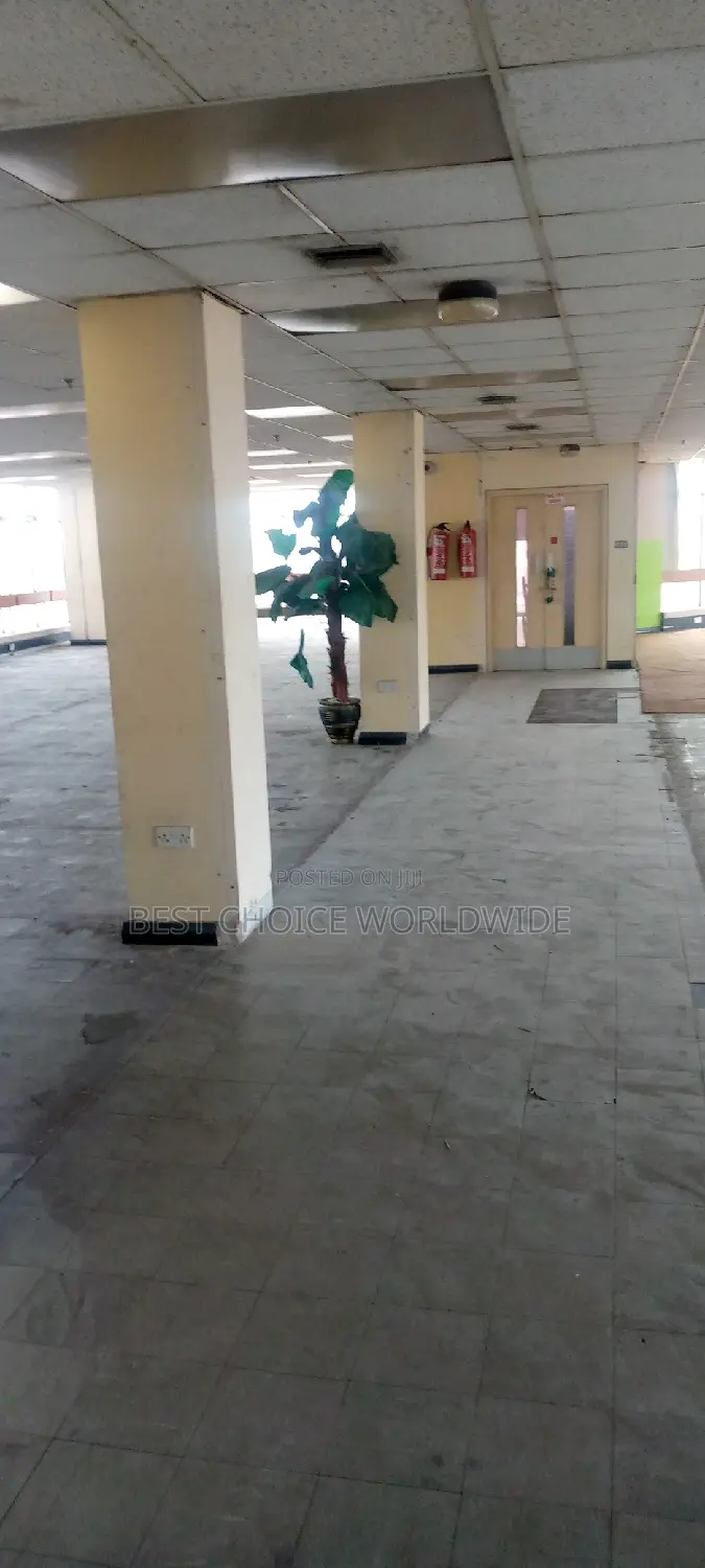 Office Space at Cocoa House Tower in Dugbe (Onireke)