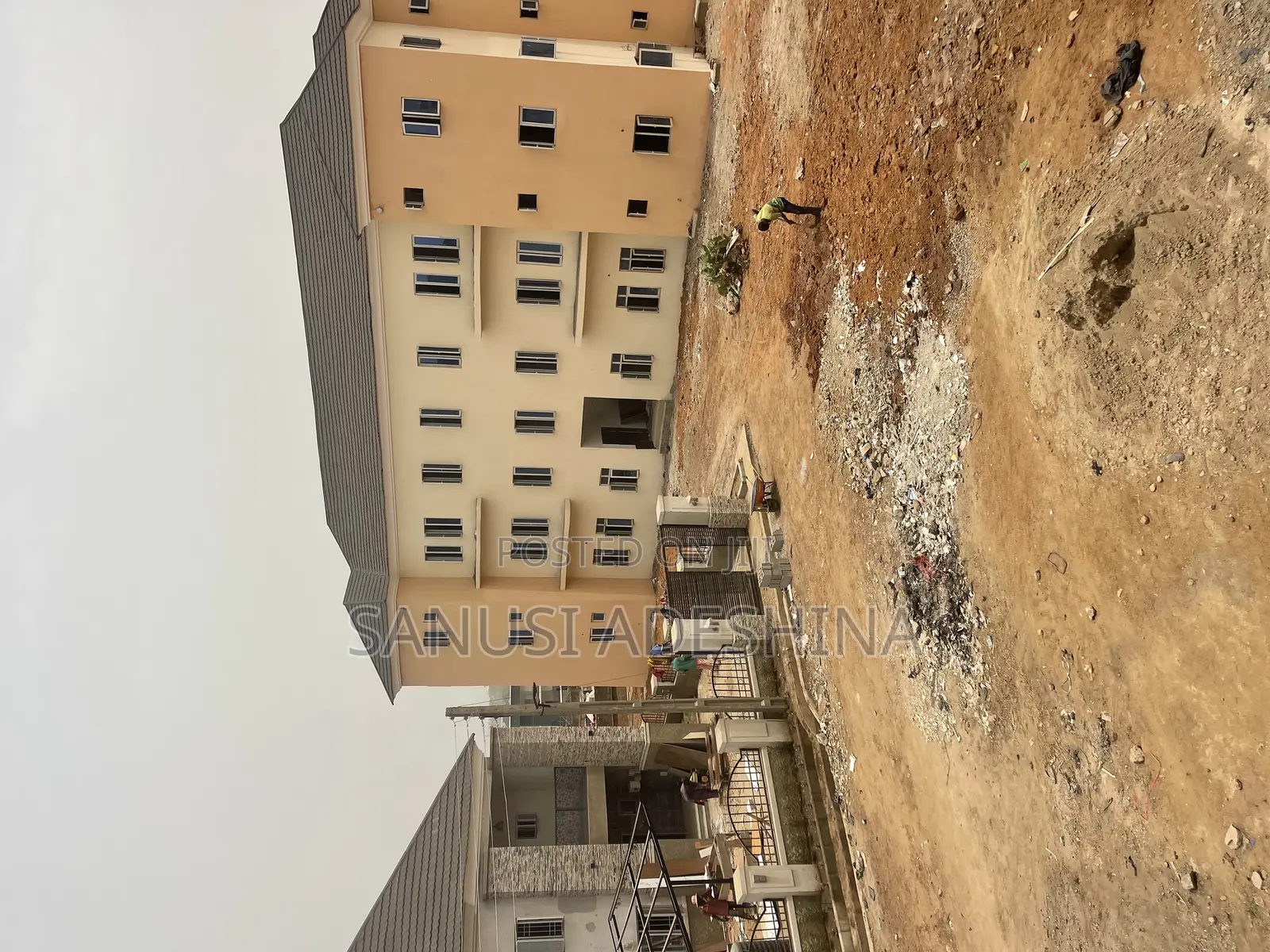 3bdrm Block of Flats in Life Camp Abuja for rent in Life Camp