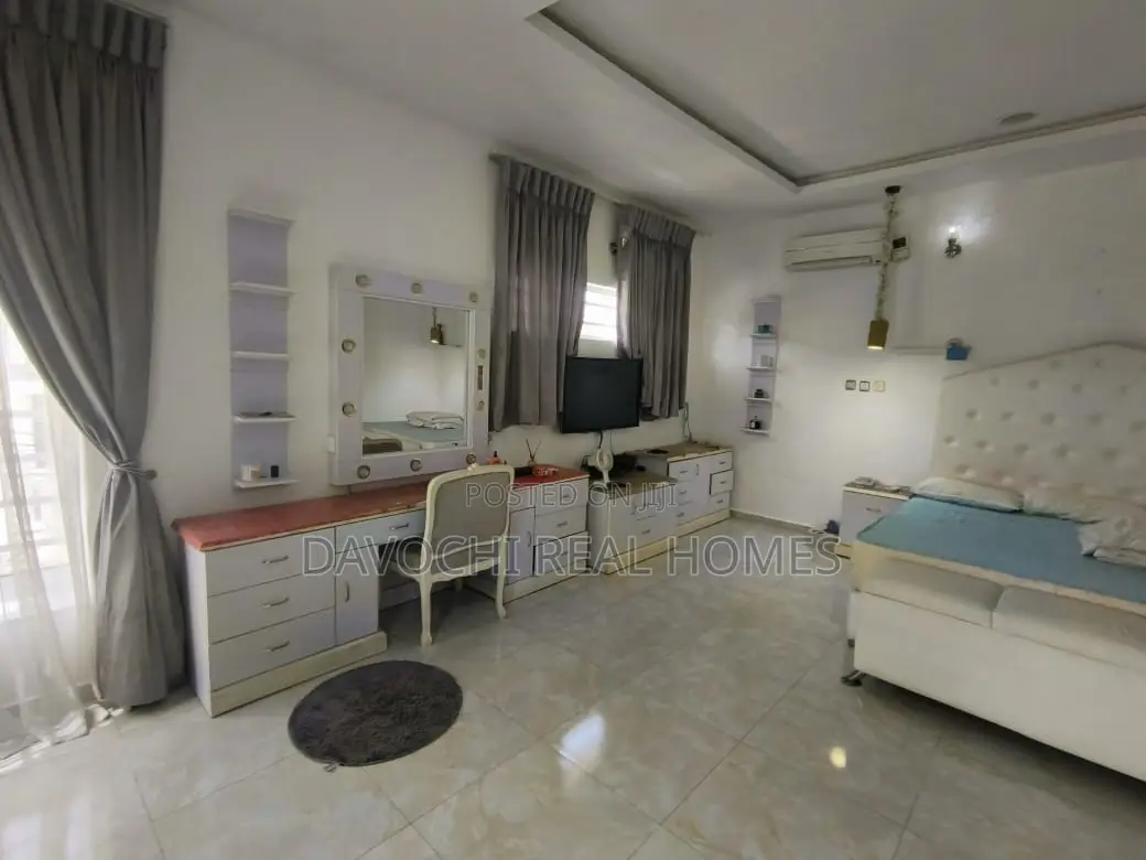 Furnished 4bdrm Duplex in Osapa London Estate, Lekki for rent in Lekki