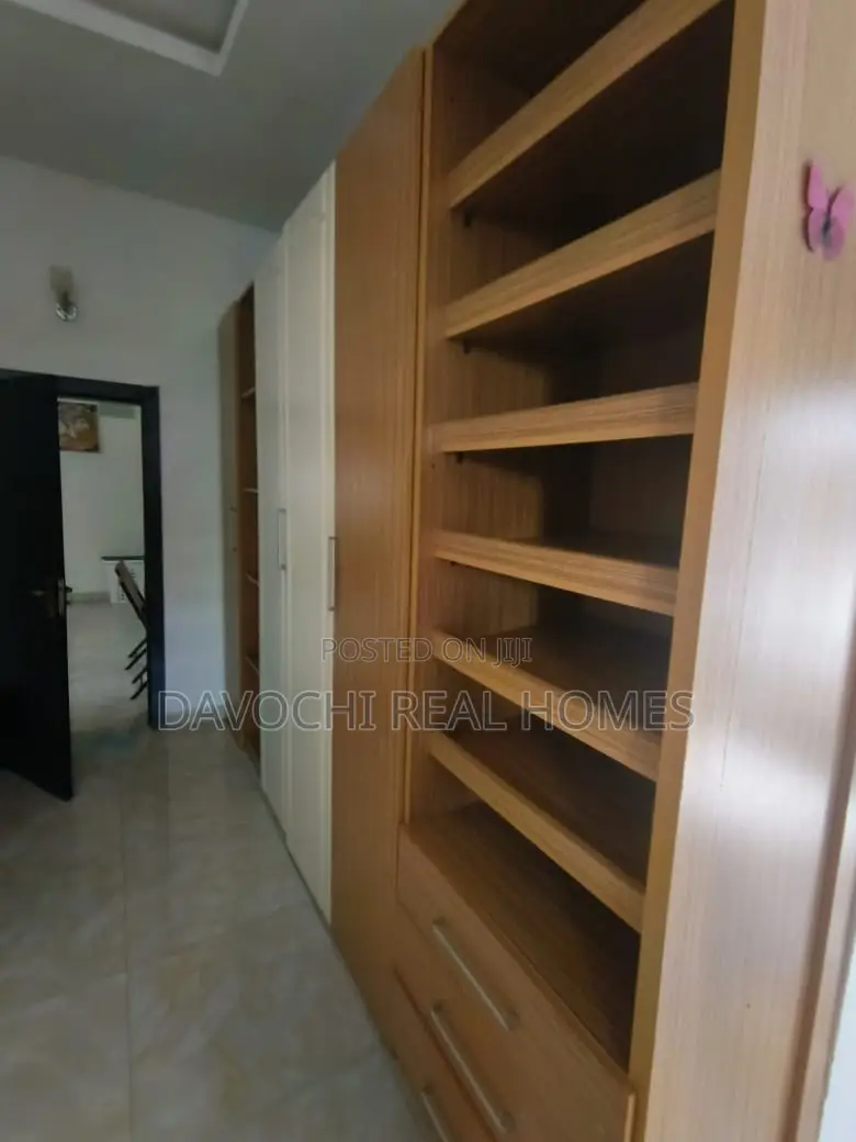 Furnished 4bdrm Duplex in Osapa London Estate, Lekki for rent in Lekki