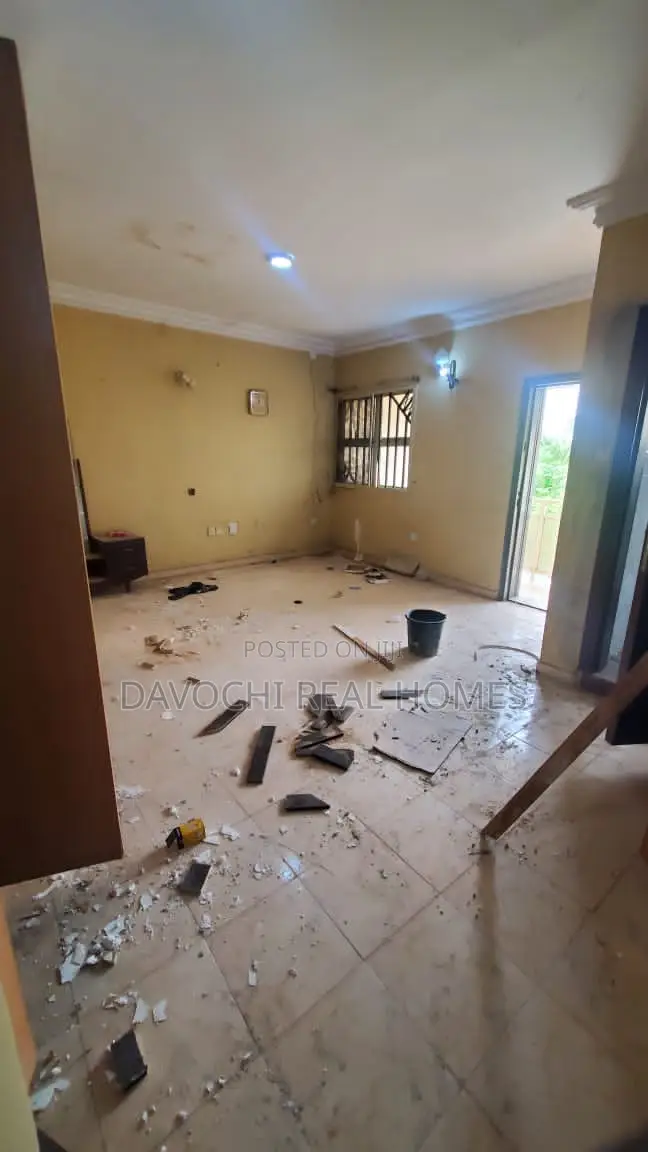 3bdrm Apartment in Lekki Phase One for rent in Lekki