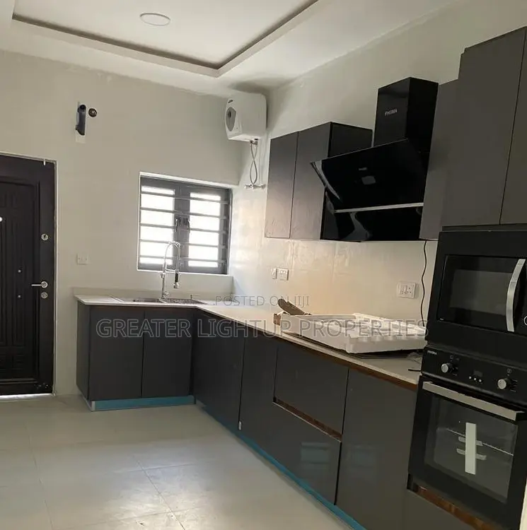 Furnished 3bdrm Apartment in Lekki Pride, Ajah for sale in Ajah