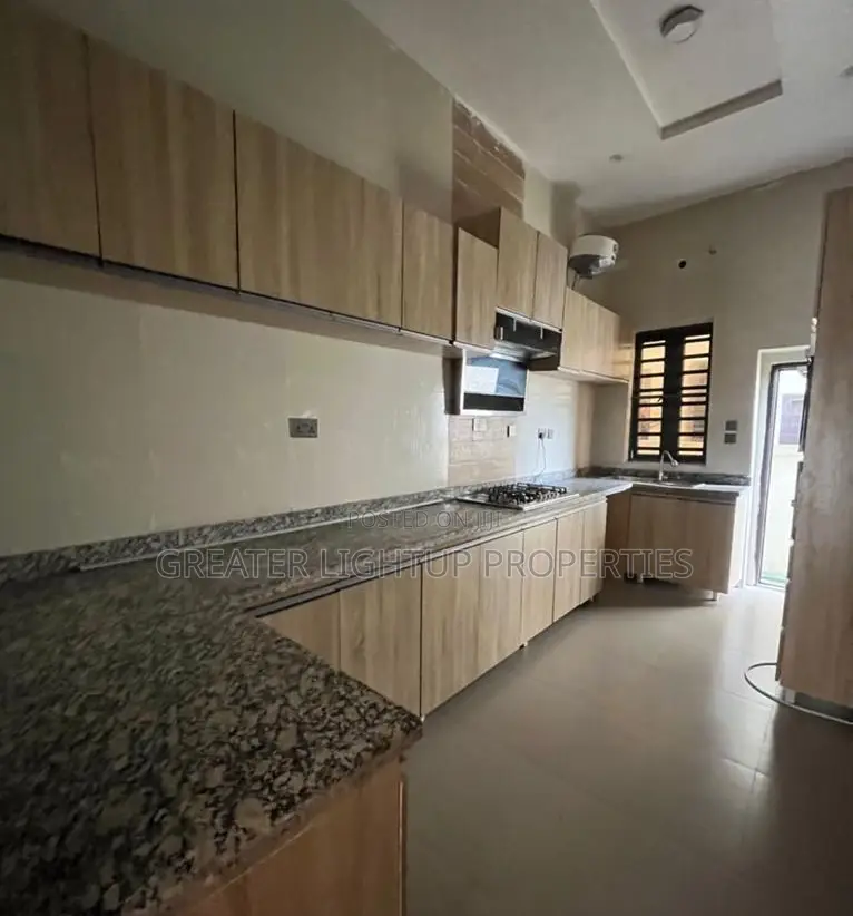 Furnished 3bdrm Apartment in Lekki Pride, Ajah for sale in Ajah
