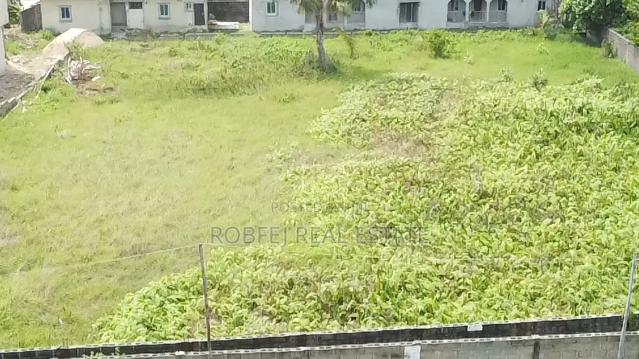Prime 1 Acre of Land in Awoyaya