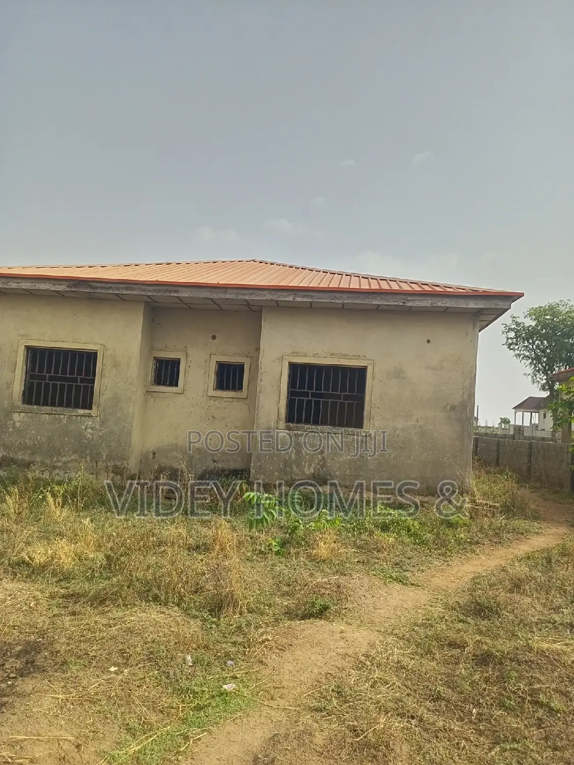 3bdrm Bungalow in Pengasy 3, Galadimawa for sale in Galadimawa