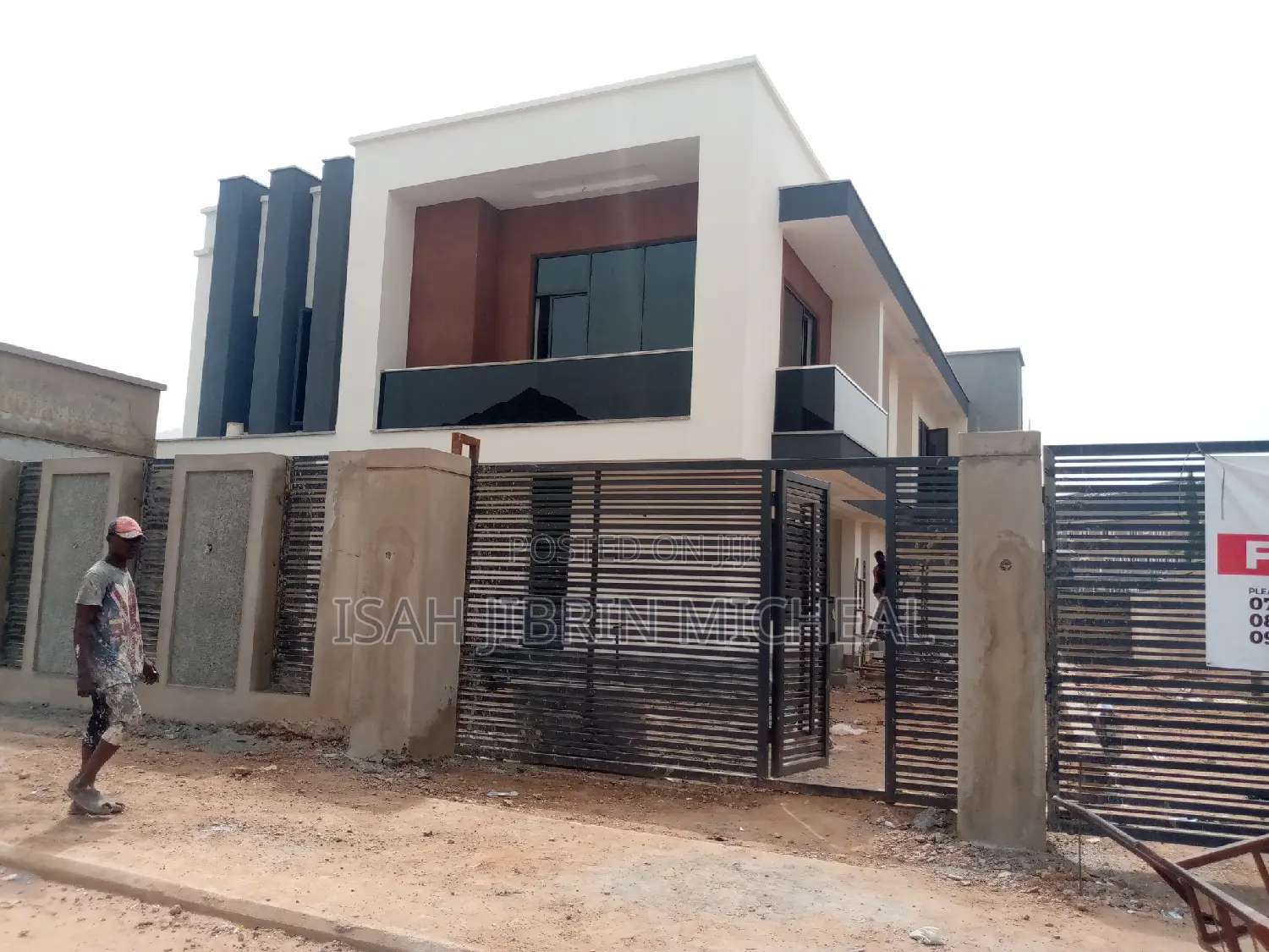 8bdrm Duplex in F01 Kubwa for sale in Kubwa