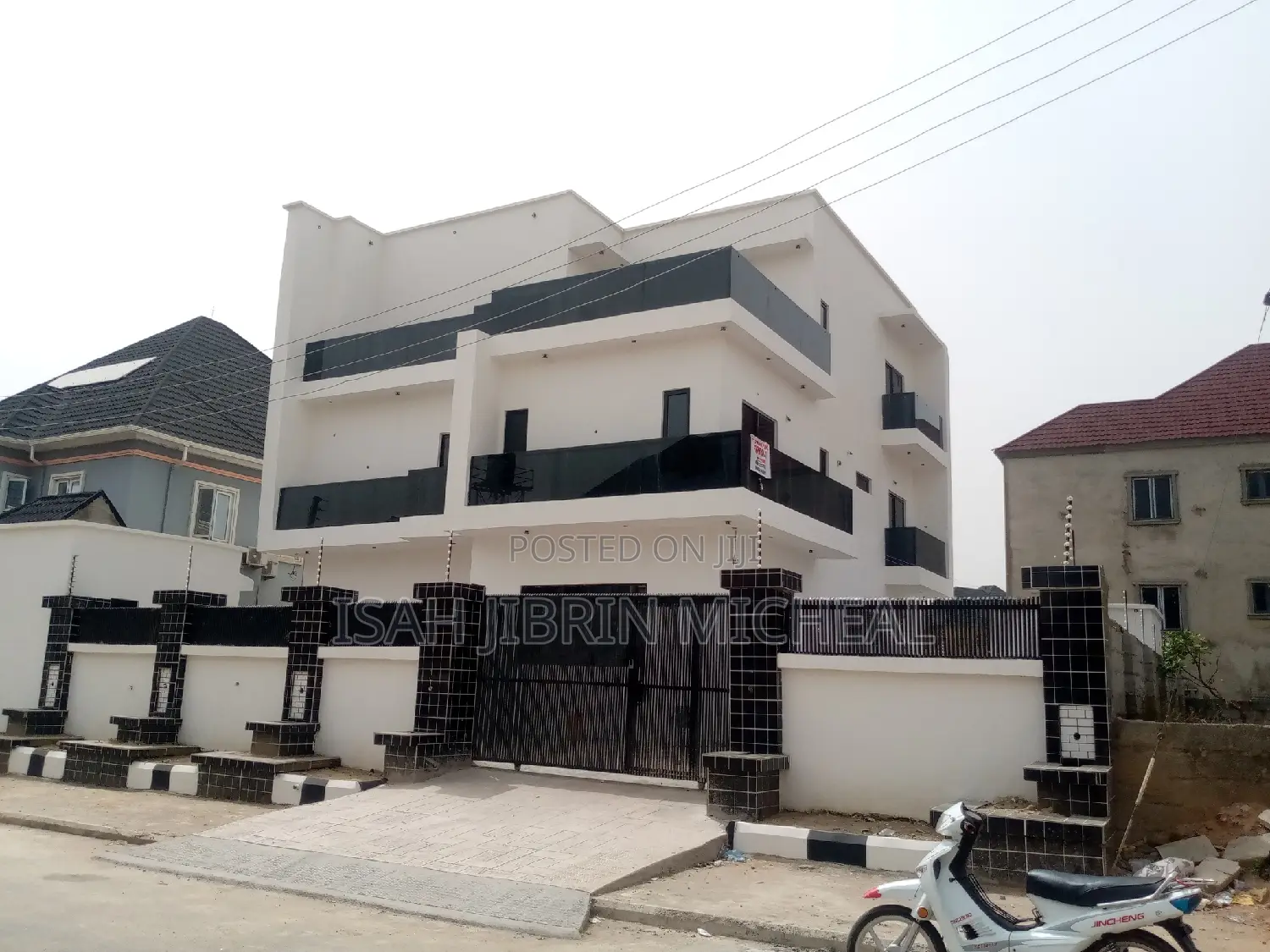 6bdrm Duplex in F01 Kubwa for sale in Kubwa