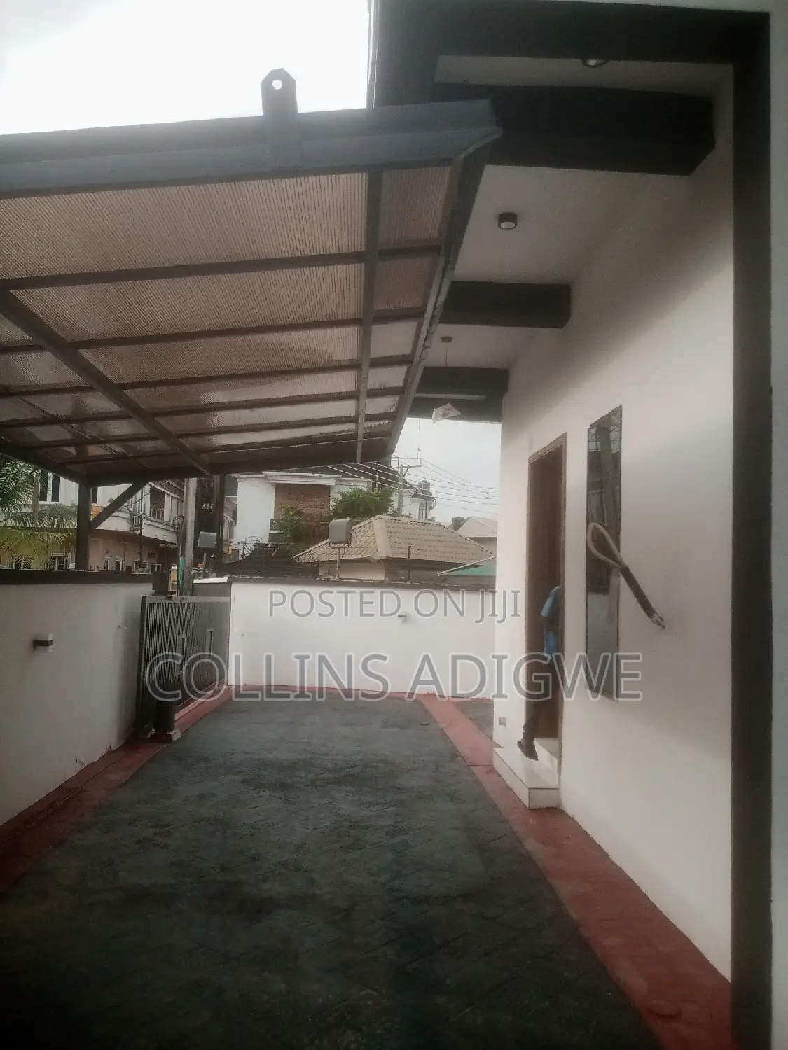 4bdrm Duplex in Oral Home, Ikota for sale in Ikota
