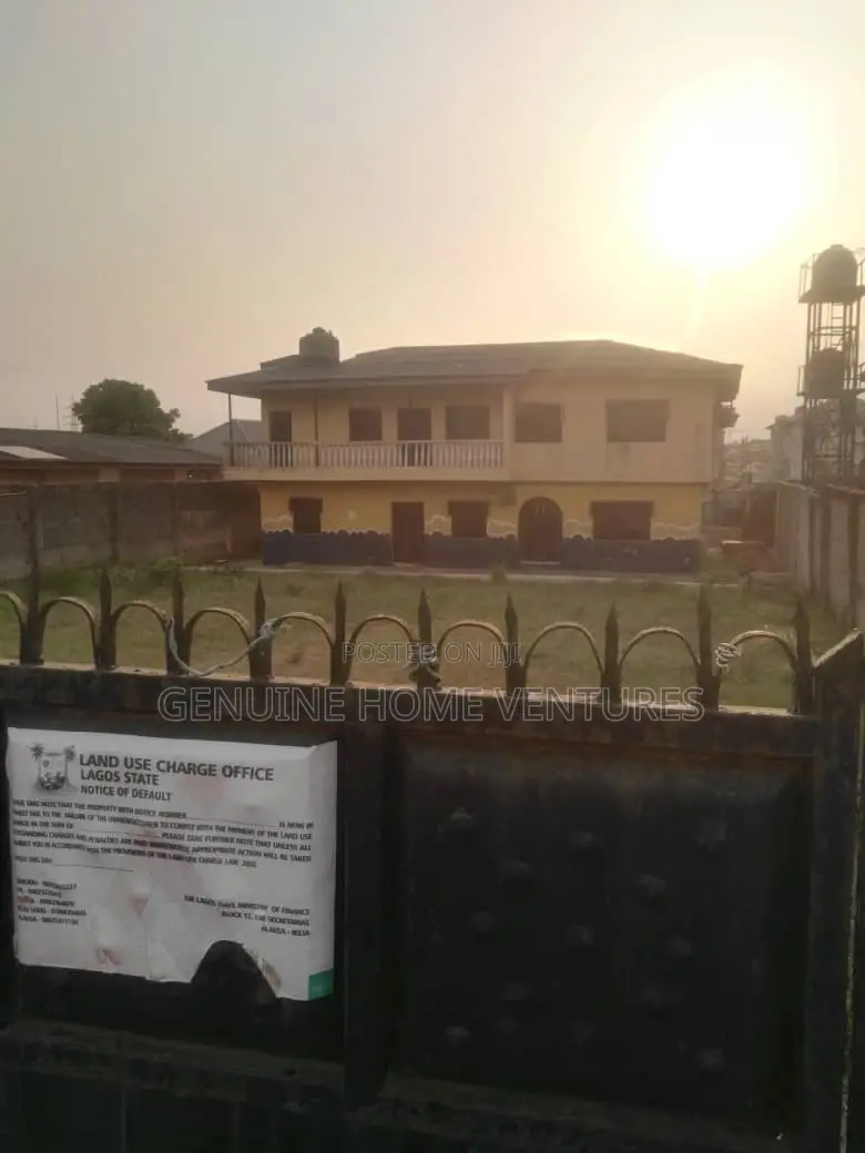 6bdrm Block of Flats in Agric for sale in Agric