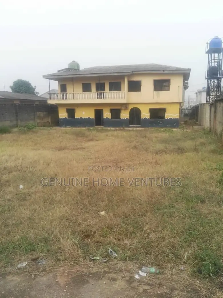 6bdrm Block of Flats in Agric for sale in Agric
