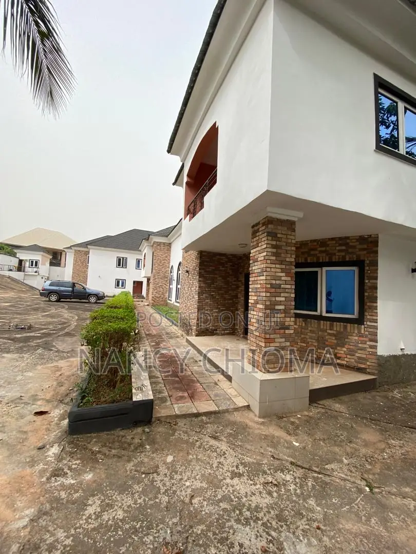 Furnished 4bdrm Duplex in Enugu for sale in Enugu